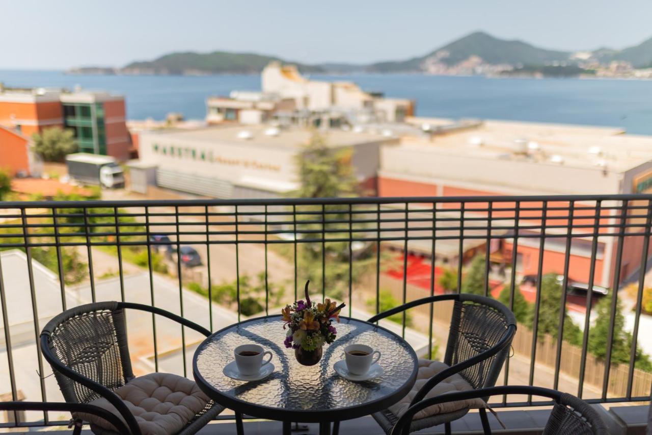 Apartments My Przno Sveti Stefan Luaran gambar