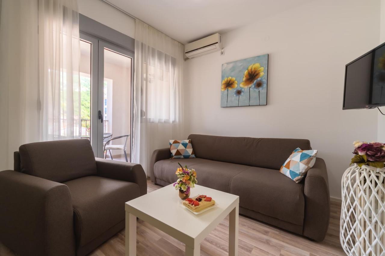 Apartments My Przno Sveti Stefan Luaran gambar