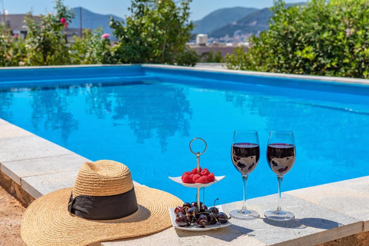 Apartments My Przno Sveti Stefan Luaran gambar
